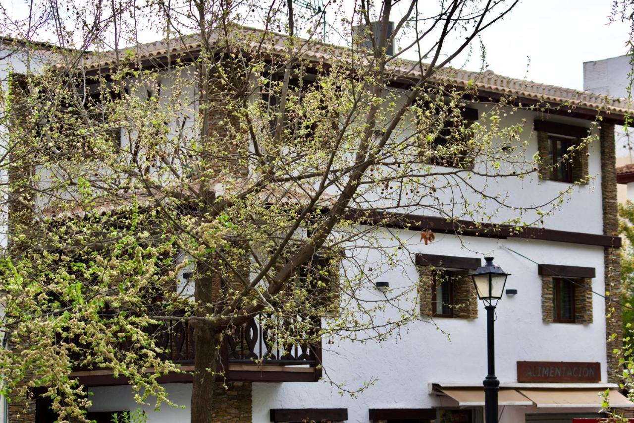 El Refugio Hotel Pinos Genil Exterior foto
